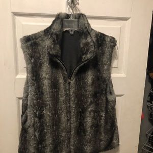 Hollywood vintage thriftstore faux fur vest